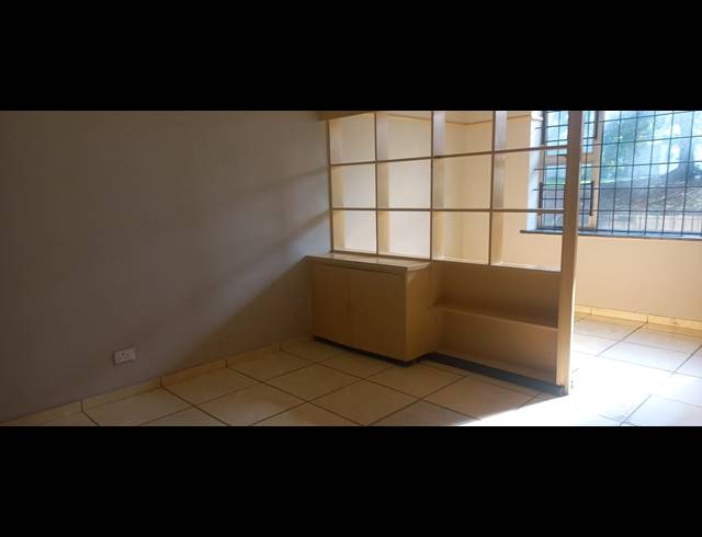 0.5 BEDROOM FLAT TO LET IN DURBAN CENTRAL